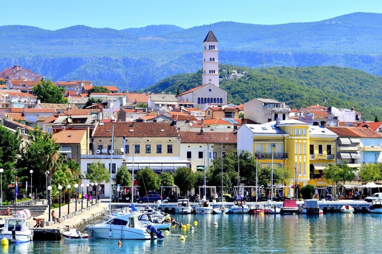 Apartment Lona Crikvenica Buitenkant foto
